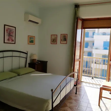 Alghero, Casa Di Roberto 아파트