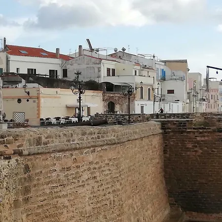 Alghero, Casa Di Roberto 아파트 알게로