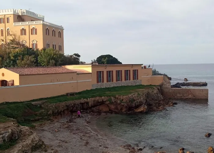 Alghero, Casa Di Roberto * 阿尔盖罗